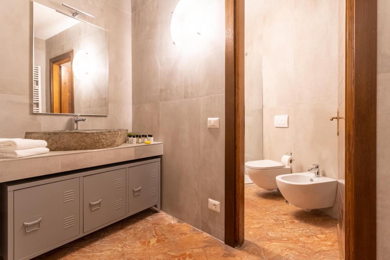 Ice Queen Chamber By Rent All Como Exterior foto